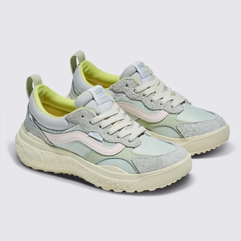 NWOB Vans Ultrarange Neo VR3 Shoe - 8